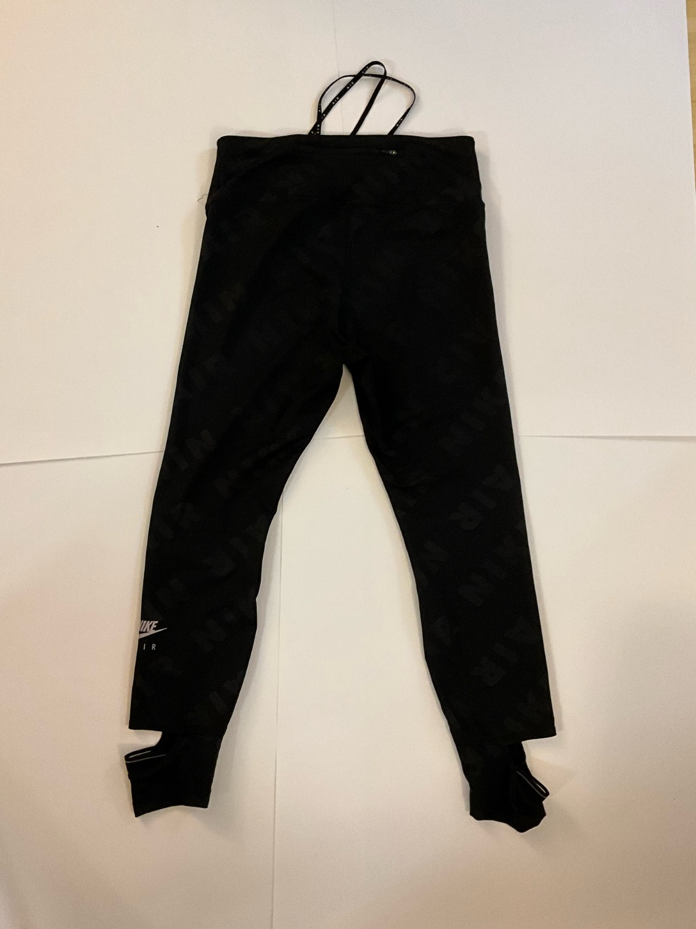 Nike Dri-FIT Black Camo Stirrup Leggings - Size L - Picture 5 of 9